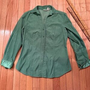 St. John's Bay Classic Green Satin Roll Sleeve Shirt St. Patrick’s Day Size S